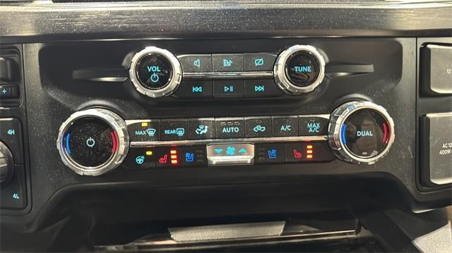 2023 Ford Super Duty F-350 SRW LARIAT 4WD Crew Cab 6.75' Box