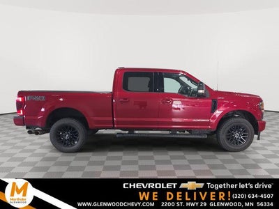 2022 Ford Super Duty F-350 SRW LARIAT 4WD Crew Cab 6.75' Box