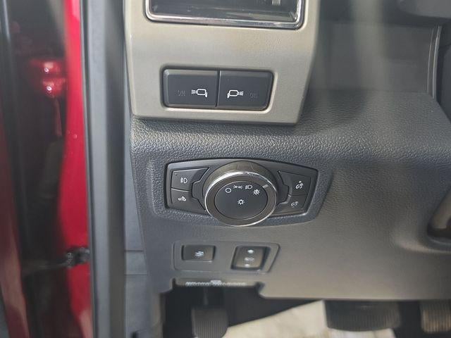 2022 Ford Super Duty F-350 SRW LARIAT 4WD Crew Cab 6.75' Box