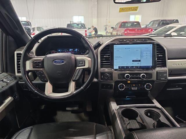 2022 Ford Super Duty F-350 SRW LARIAT 4WD Crew Cab 6.75' Box