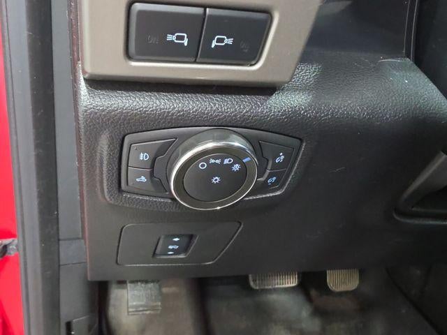 2016 Ford F-150 4WD SuperCrew 5-1/2 Ft Box Lariat
