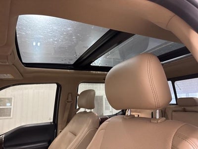 2017 Ford F-150 Lariat 4WD SuperCrew 5.5' Box