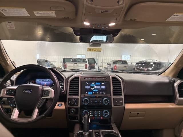 2017 Ford F-150 Lariat 4WD SuperCrew 5.5' Box