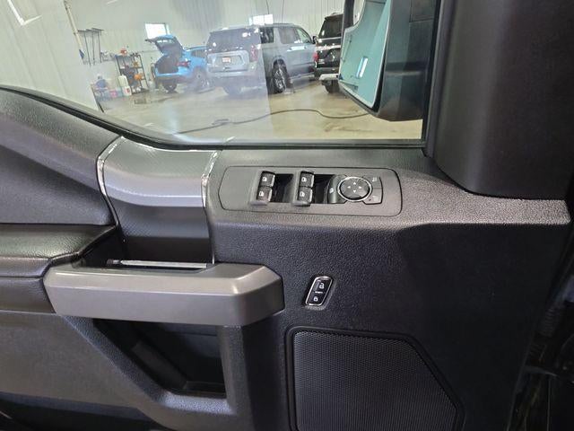 2016 Ford F-150 4WD SuperCrew 5-1/2 Ft Box XLT