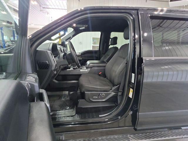 2016 Ford F-150 4WD SuperCrew 5-1/2 Ft Box XLT