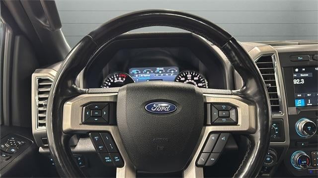 2017 Ford F-150 Platinum 4WD SuperCrew 5.5' Box