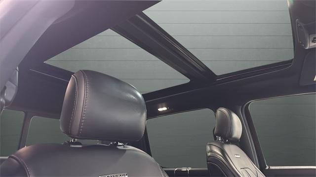 2017 Ford F-150 Platinum 4WD SuperCrew 5.5' Box