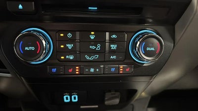 2017 Ford F-150 Lariat 4WD SuperCrew 5.5' Box