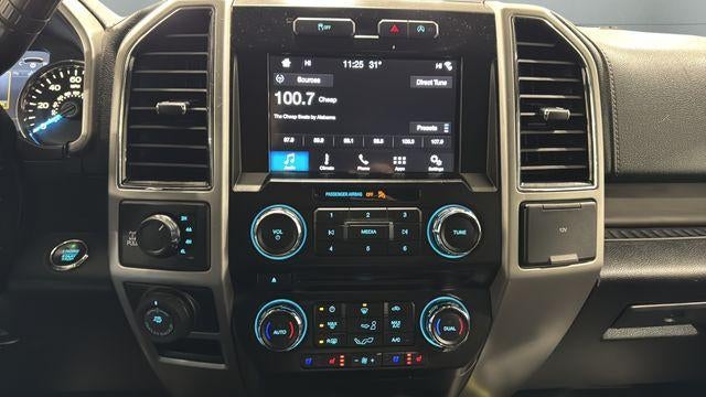 2017 Ford F-150 Lariat 4WD SuperCrew 5.5' Box