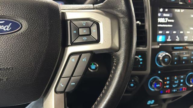 2017 Ford F-150 Lariat 4WD SuperCrew 5.5' Box