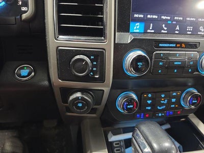2019 Ford F-150 LARIAT 4WD SuperCrew 5.5' Box