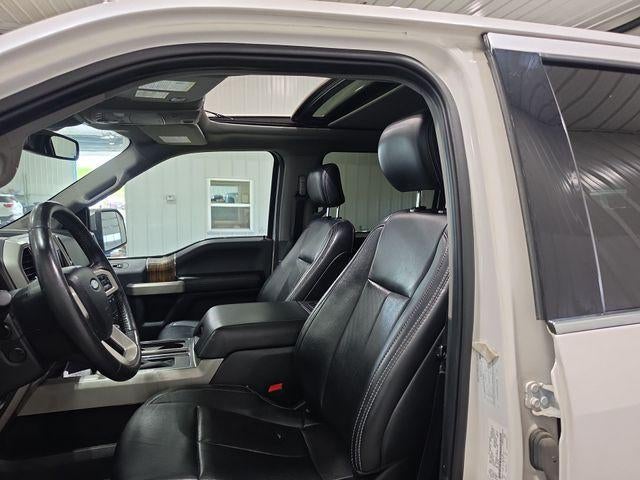 2019 Ford F-150 LARIAT 4WD SuperCrew 5.5' Box