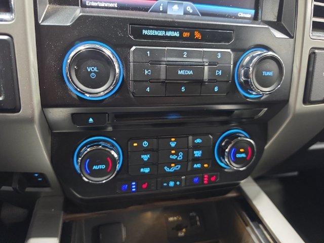 2015 Ford F-150 4WD SuperCrew 5-1/2 Ft Box Lariat