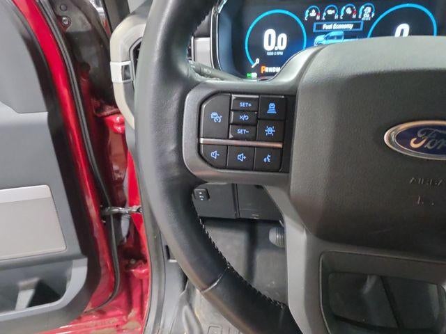 2022 Ford F-150 LARIAT 4WD SuperCrew 5.5' Box