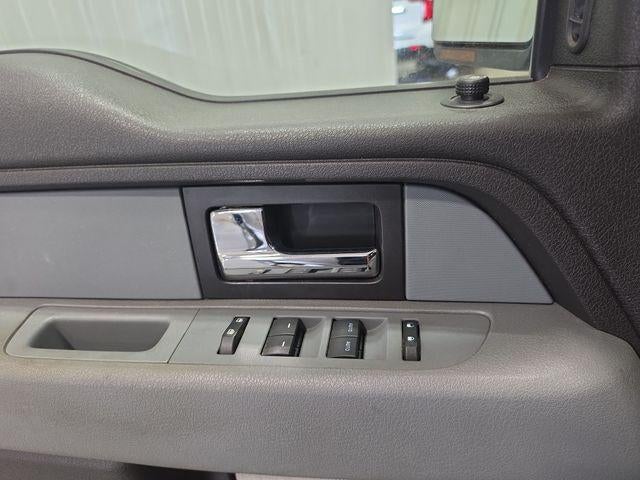 2014 Ford F-150 4WD SuperCrew 5-1/2 Ft Box XLT