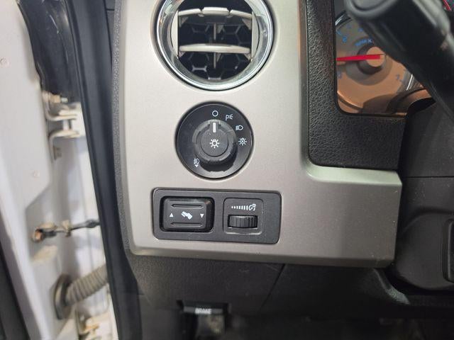 2010 Ford F-150 4WD SuperCrew 5-1/2 Ft Box XL