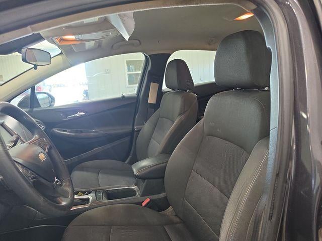 2017 Chevrolet Cruze Sedan LT (Automatic)