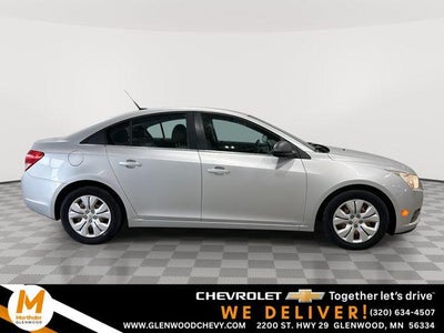 2012 Chevrolet Cruze Sedan LS