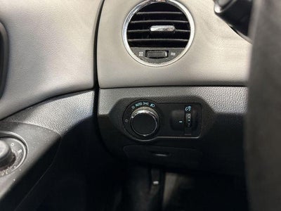 2012 Chevrolet Cruze Sedan LS