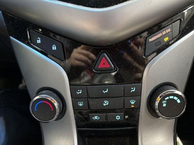 2012 Chevrolet Cruze Sedan LS