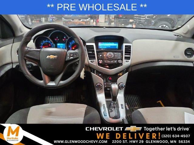 2016 Chevrolet Cruze Limited Sedan LS (Automatic)