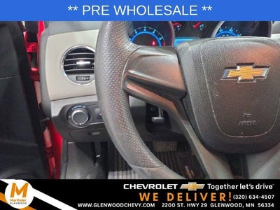 2016 Chevrolet Cruze Limited Sedan LS (Automatic)