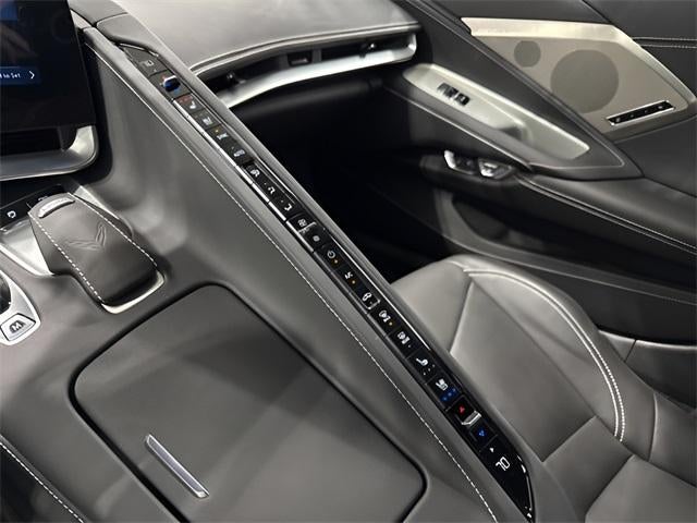 2025 Chevrolet Corvette Stingray Stingray Convertible 2LT