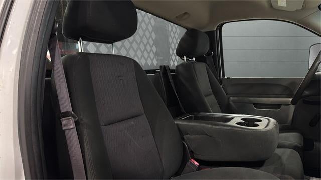 2014 Chevrolet Silverado 3500 HD Chassis Cab 4WD Reg Cab 162" WB, 84.3" CA WT