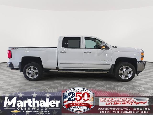 2017 Chevrolet Silverado 2500 HD Crew Cab Standard Box 4-Wheel Drive LTZ