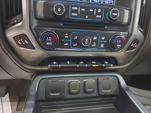 2017 Chevrolet Silverado 2500 HD Crew Cab Standard Box 4-Wheel Drive LTZ