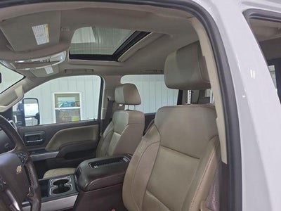 2017 Chevrolet Silverado 2500 HD Crew Cab Standard Box 4-Wheel Drive LTZ