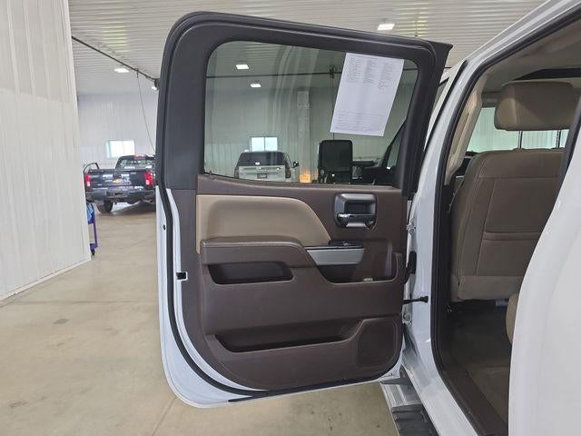 2017 Chevrolet Silverado 2500 HD Crew Cab Standard Box 4-Wheel Drive LTZ