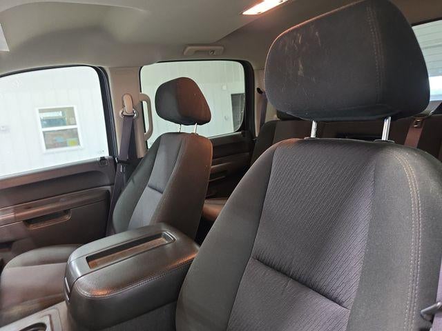 2011 Chevrolet Silverado 2500 HD Crew Cab Standard Box 4-Wheel Drive LT