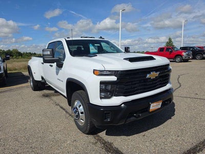 2026 Chevrolet Silverado 3500 HD Crew Cab Long Box 4-Wheel Drive Work Truck