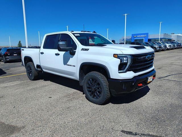 2026 Chevrolet Silverado 3500 HD Crew Cab Standard Box 4-Wheel Drive LT