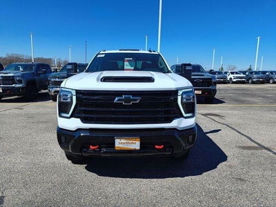 2026 Chevrolet Silverado 3500 HD Crew Cab Standard Box 4-Wheel Drive LT