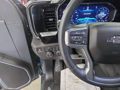 2026 Chevrolet Silverado 3500 HD Crew Cab Standard Box 4-Wheel Drive LT