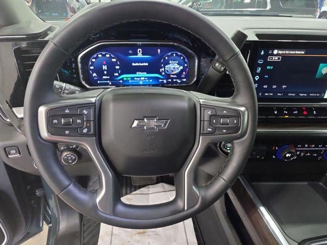 2026 Chevrolet Silverado 3500 HD Crew Cab Standard Box 4-Wheel Drive LT