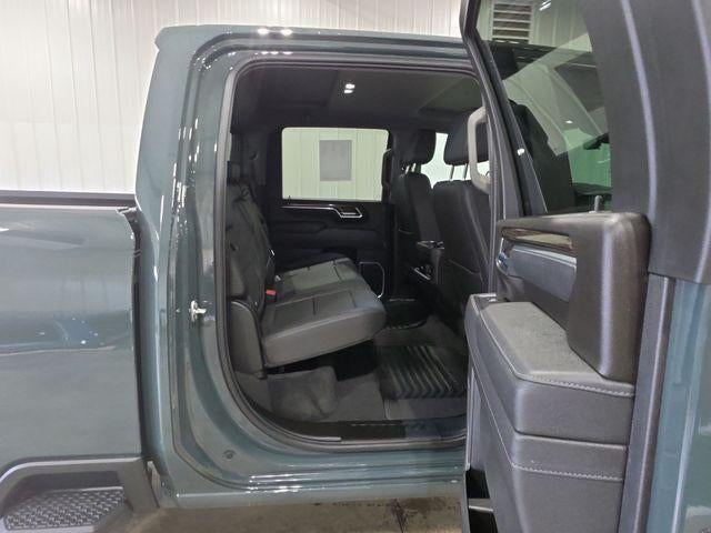 2026 Chevrolet Silverado 3500 HD Crew Cab Standard Box 4-Wheel Drive LT