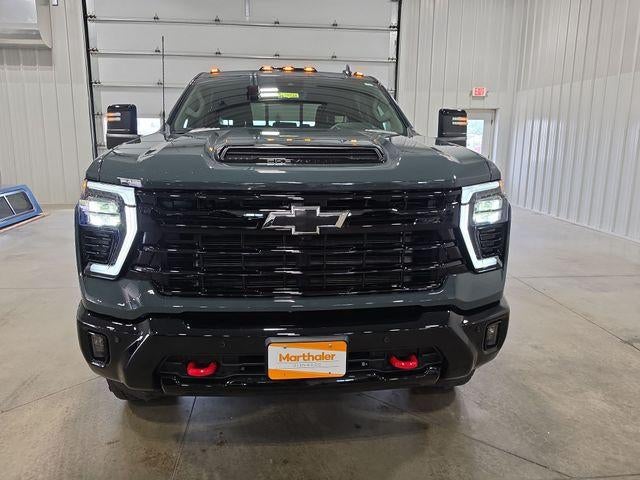 2026 Chevrolet Silverado 3500 HD Crew Cab Standard Box 4-Wheel Drive LT