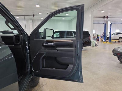 2026 Chevrolet Silverado 3500 HD Crew Cab Standard Box 4-Wheel Drive LT