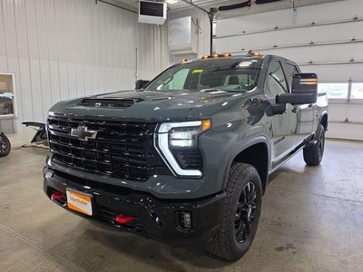 2026 Chevrolet Silverado 3500 HD Crew Cab Standard Box 4-Wheel Drive LT