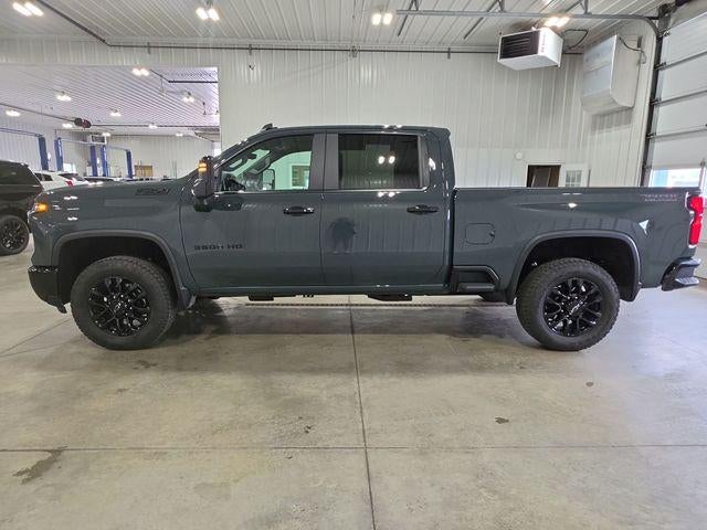 2026 Chevrolet Silverado 3500 HD Crew Cab Standard Box 4-Wheel Drive LT