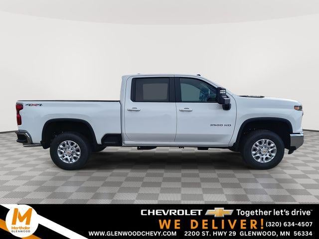 2026 Chevrolet Silverado 3500 HD Crew Cab Standard Box 4-Wheel Drive LT
