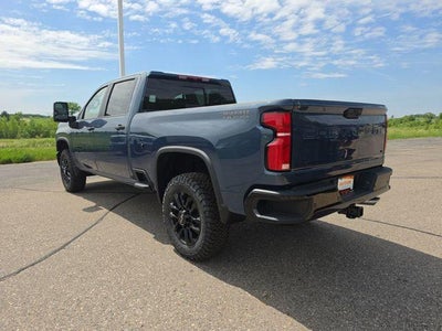 2026 Chevrolet Silverado 3500 HD Crew Cab Standard Box 4-Wheel Drive LT