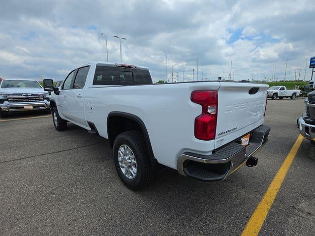 2026 Chevrolet Silverado 3500 HD Crew Cab Long Box 4-Wheel Drive LT