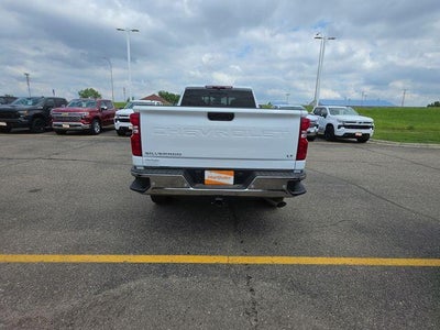 2026 Chevrolet Silverado 3500 HD Crew Cab Long Box 4-Wheel Drive LT