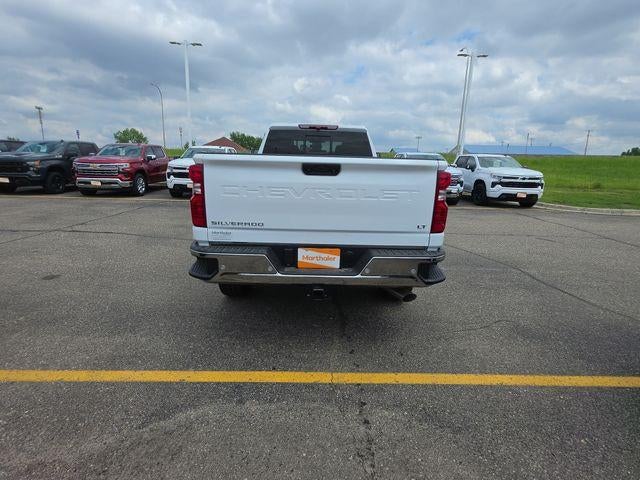 2026 Chevrolet Silverado 3500 HD Crew Cab Long Box 4-Wheel Drive LT