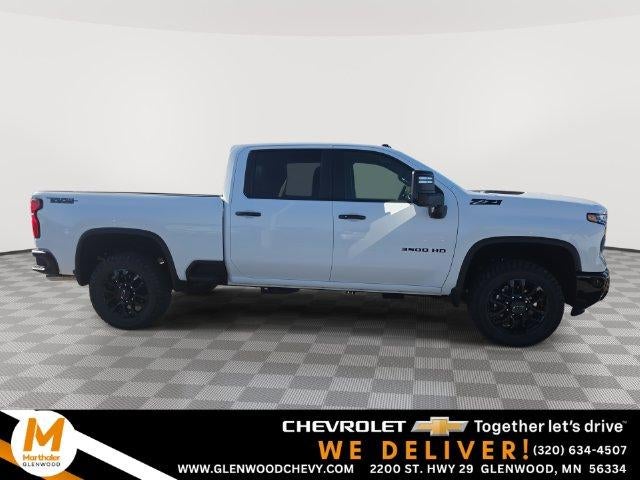2026 Chevrolet Silverado 3500 HD Crew Cab Standard Box 4-Wheel Drive LT