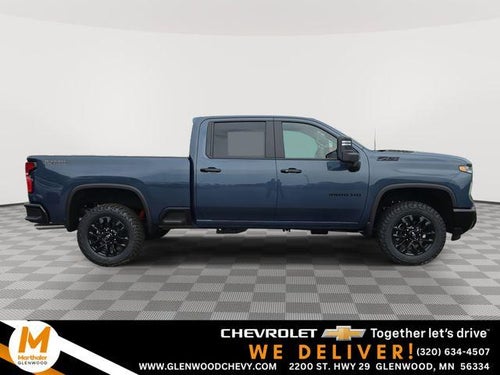 2026 Chevrolet Silverado 3500 HD Crew Cab Standard Box 4-Wheel Drive LT